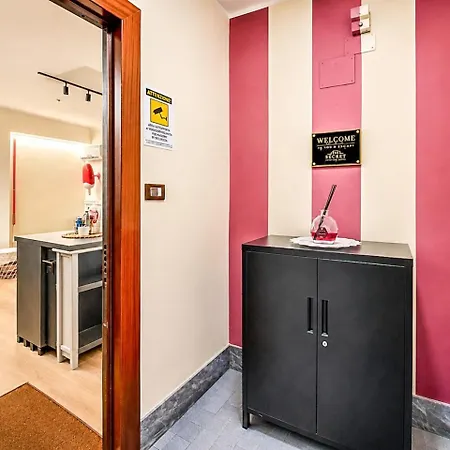 Apartment Secret Rooftop - Tor Vergata Metro C *